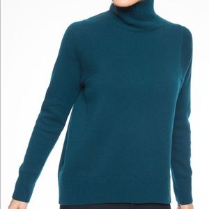 Athleta wool cashmere turtleneck sweater